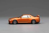  Mô hình xe Nissan Skyline GT-R (R34) V-Spec II Customized Metallic Orange tỉ lệ 1:64 Motorhelix M63471 