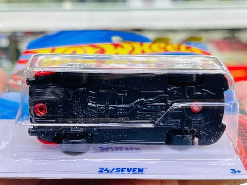  Mô hình xe 24/seven nightspeed Fantasy Hotwheels kim loại có bản quyền chính hãng tỉ lệ 1:64 C4982-FA 