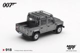  Mô hình xe Land Rover Defender 110 Crew Cab “Skyfall” tỉ lệ 1:64 MiniGT MGT00918-007 