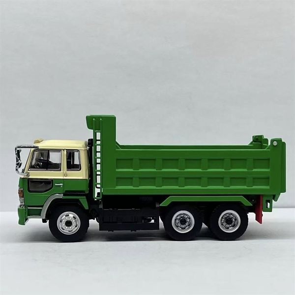  Mô hình xe Hino Eagle Dump Truck White and Green Floral Pattern Alloy Car Model tỉ lệ 1:64 OT64778 