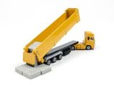  Mô hình xe UD Trucks Quon Trailer Dump tỉ lệ 1:64 Tomica 175667 