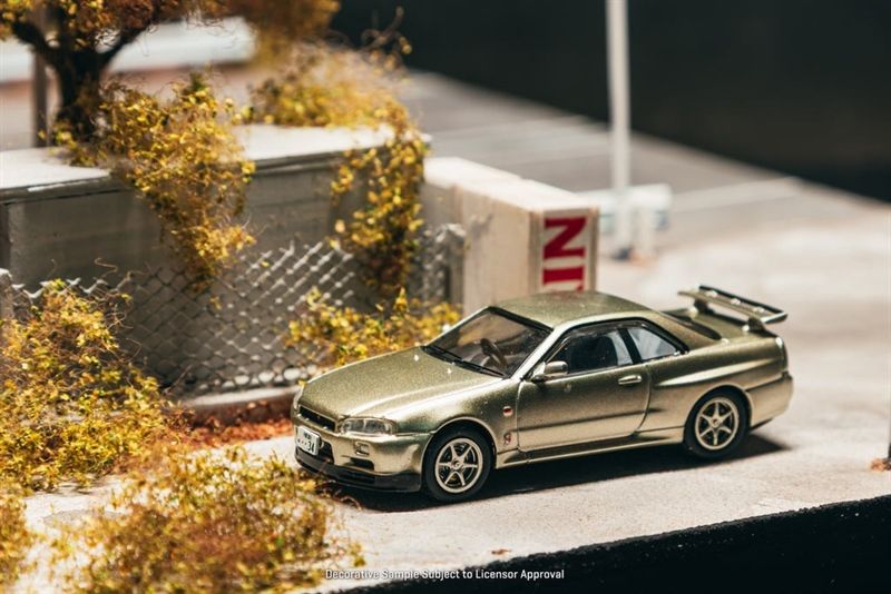  Mô hình xe Nissan Skyline GT-R R34 -- Millenium Jade tỉ lệ 1:64 Tarmac Works JC64-012-MJ-B 