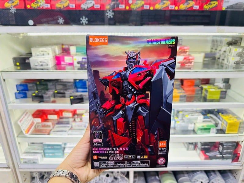  Mô hình Blokees Transformers CC24 Sentinel Prime 71424 