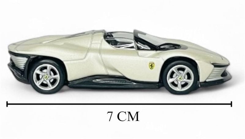  Mô hình xe Ferrari Daytona Sp3 white - Speed Icon bản card tỉ lệ 1:64 Maisto 15710 