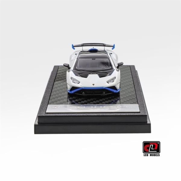 Mô hình xe Lamborghini Huracan STO mở được nắp máy sau tỉ lệ 1:64 LCD Model LCD64043 