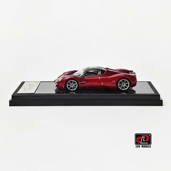  Mô hình xe Pagani Utopia Roadster Red Carbon Diecast Model tỉ lệ LCD LCD64047-CR 