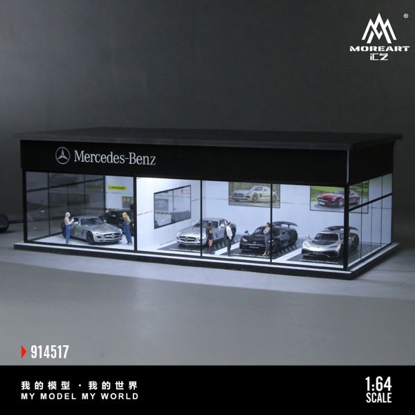  Hộp trưng bày mô phỏng showroom Mercedes-Benz Parking Scene có đèn kích thước 30cm x 15cm x 10cmtỉ lệ 1:64 MoreArt MO914517 