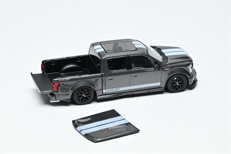  Mô hình xe Ford F150 Super Snake tỉ lệ 1:64 Funny Model OT64741 