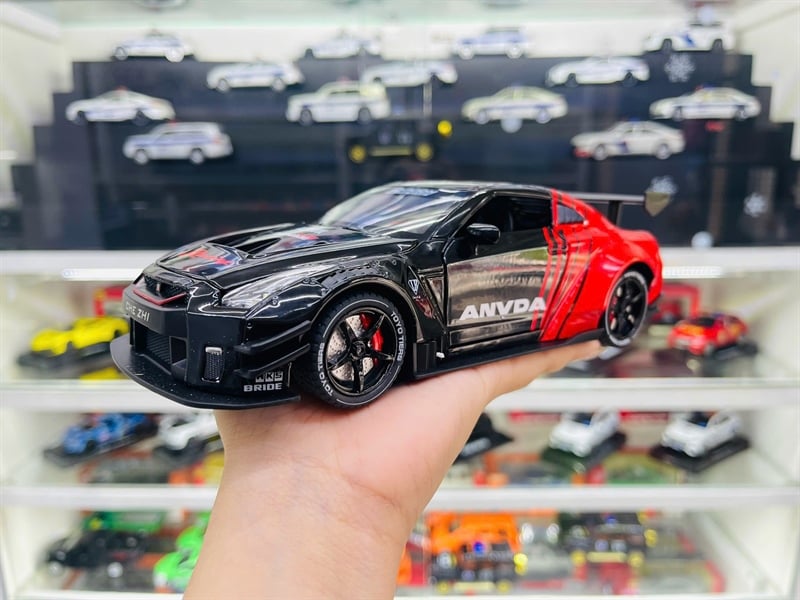  Xe ô tô mô hình bằng hợp kim và nhựa Nis GTR R35 Racing  tỉ lệ 1:24 Chezhi 1901-412 