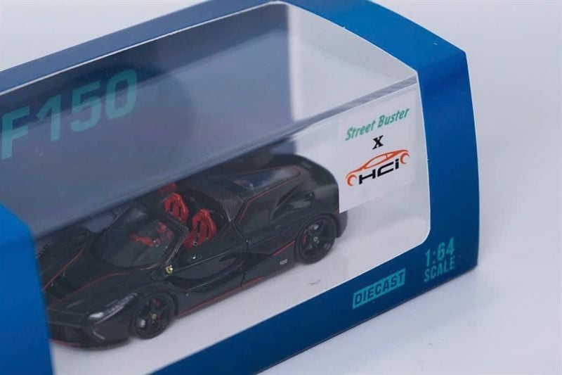  Mô hình xe Ferrari Laferrari Aperta Nero Daytona F150 tỉ lệ 1:64 Street Buster X HCi OT64537 