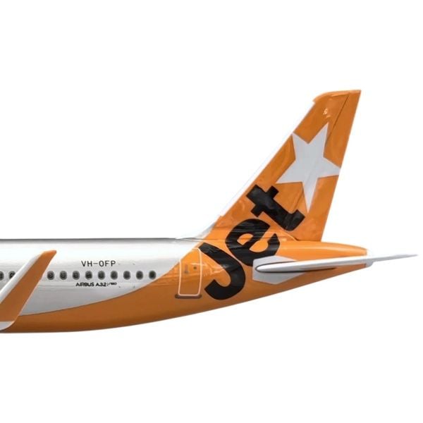  Mô hình máy bay Jetstar Airbus A321 có bánh xe kích thước 47cm no led MB47116 