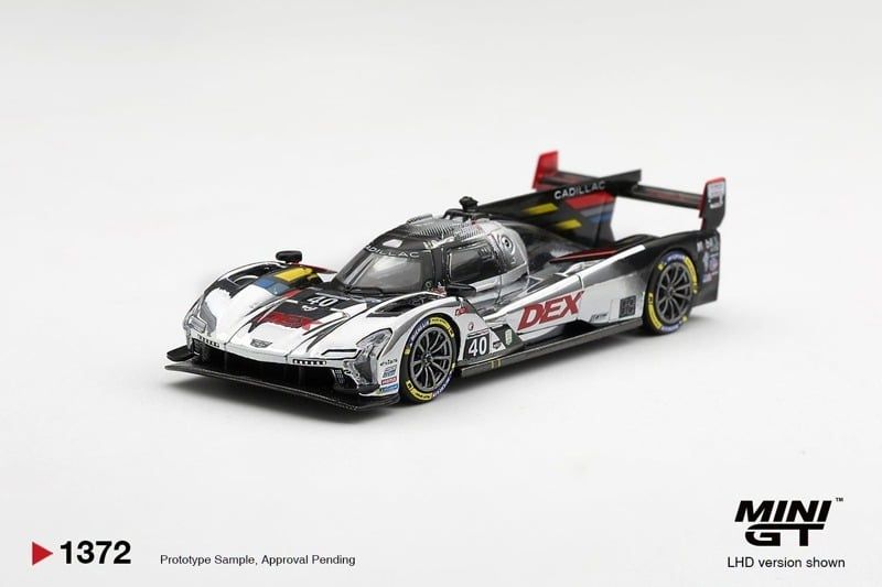  Mô hình xe Cadillac V-Series.R #40 Cadillac Wayne Taylor Racing 2025 IMSA Daytona 24 Hrs tỉ lệ 1:64 bản Box MGT01372 