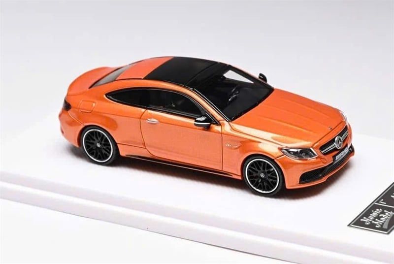  Mô hình xe ô tô Mercedes Benz C63 S AMG Coupe (W205) tỉ lệ 1:64 Howie Model HM OT64626 