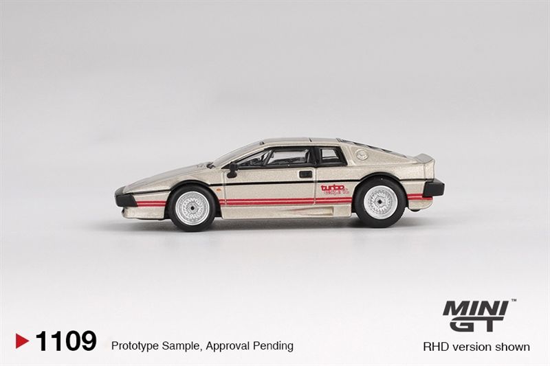  Mô hình xe Lotus Esprit Turbo Metallic Silver tỉ lệ 1:64 MiniGT MGT01109 