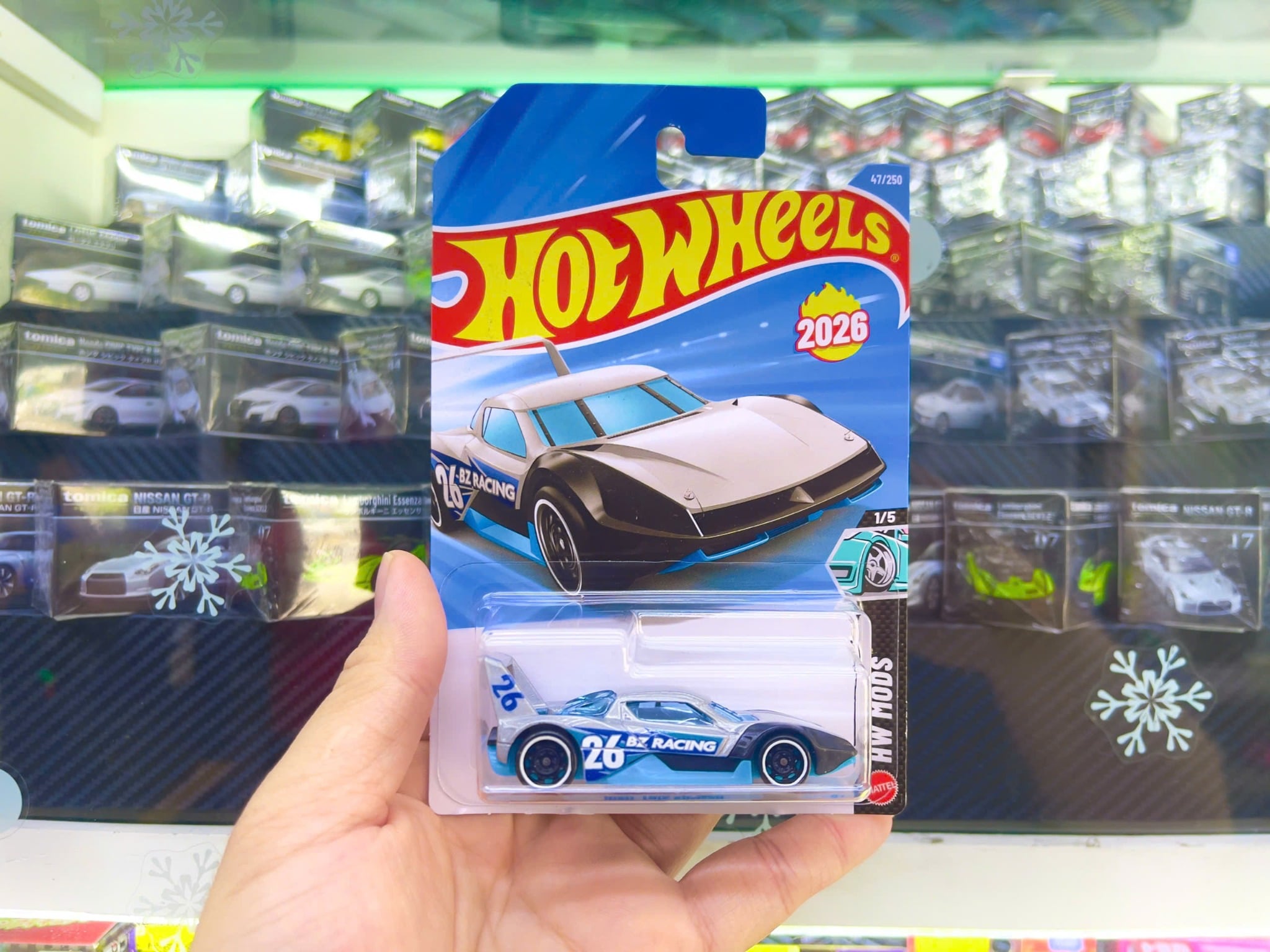  Mô hình xe Hightail Chaser blue Fantasy Hot Wheels kim loại có bản quyền chính hãng tỉ lệ 1:64 C4982-FA 