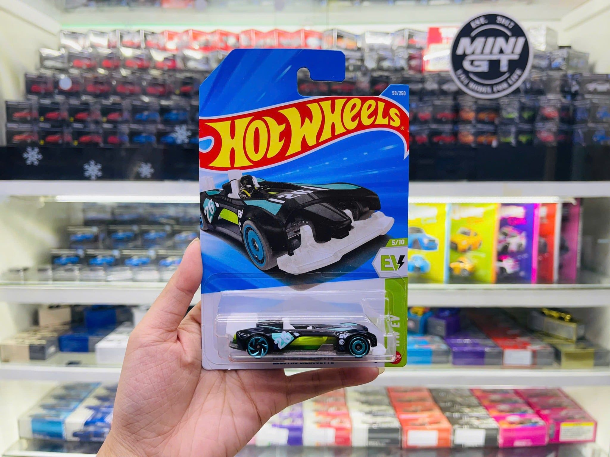  Mô hình xe Electro Silhouette Treasure Hunt Hotwheels kim loại có bản quyền chính hãng tỉ lệ 1:64 C4982-TH 