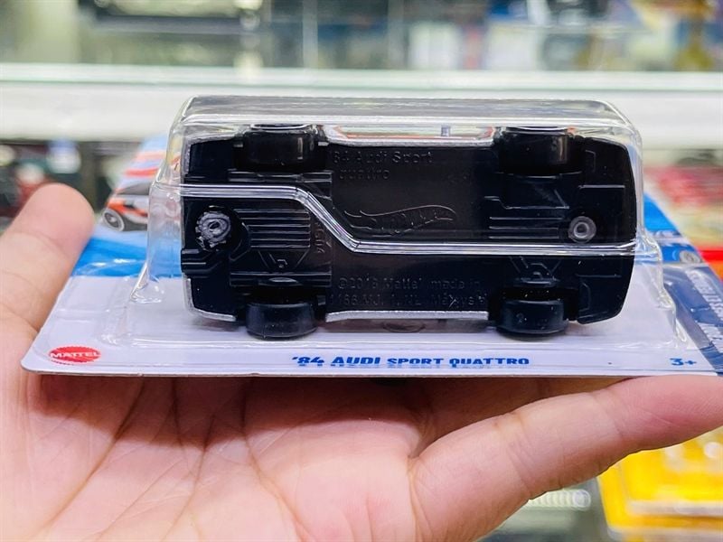  Mô hình xe Audi Sport Quattro '84 Treasure Hunt Hotwheels kim loại có bản quyền chính hãng tỉ lệ 1:64 C4982-TH 