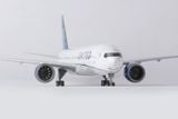  Mô hình máy bay United Boeing B777 có bánh xe kích thước 47cm no led MB47111 