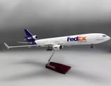  Mô hình máy bay vận chuyển Fedex MD-11 có bánh xe kích thước 47cm no led MB47117 