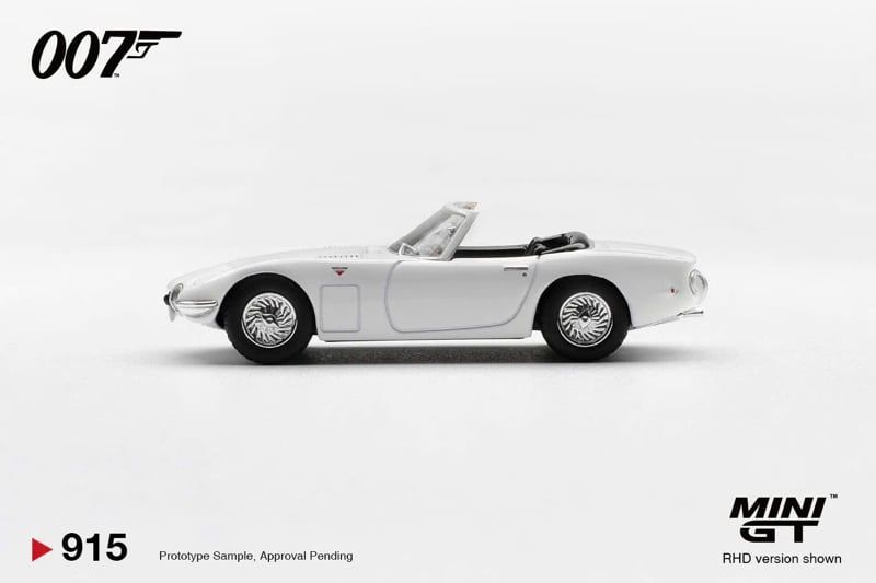  Mô hình xe Toyota 2000GT Roadster English Blister Packaging tỉ lệ 1:64 Minigt MGT00915 