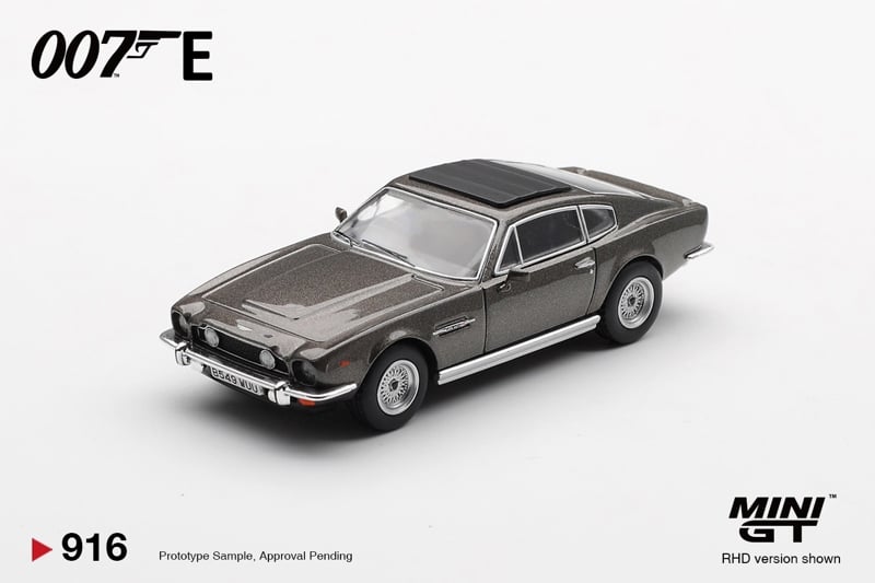  Mô hình xe Aston Martin V8 Vantage The Living Daylights English Blister Packaging tỉ lệ 1:64 MiniGT MGT00916-007E 