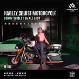  Mô hình nhân vật figure và xe mô tô Harley Cruising Motorcycle Cowgirl Resin Model tỉ lệ 1:64 MoreArt MO222182 