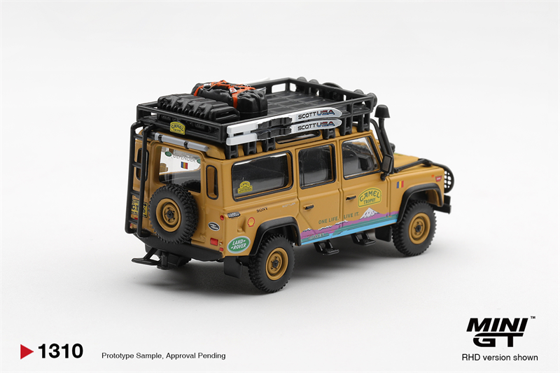  Mô hình xe Land Rover Defender 110 1998 Camel Trophy Tierra del Fuego CT.36 Romania bản card tỉ lệ 1:64 MiniGT MGT01310 