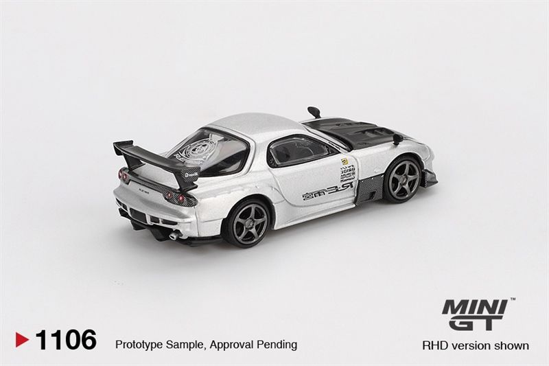  Mô hình xe Mazda RX-7 RE-Amemiya Silver Metallic tỉ lệ 1:64 MiniGT MGT01106 