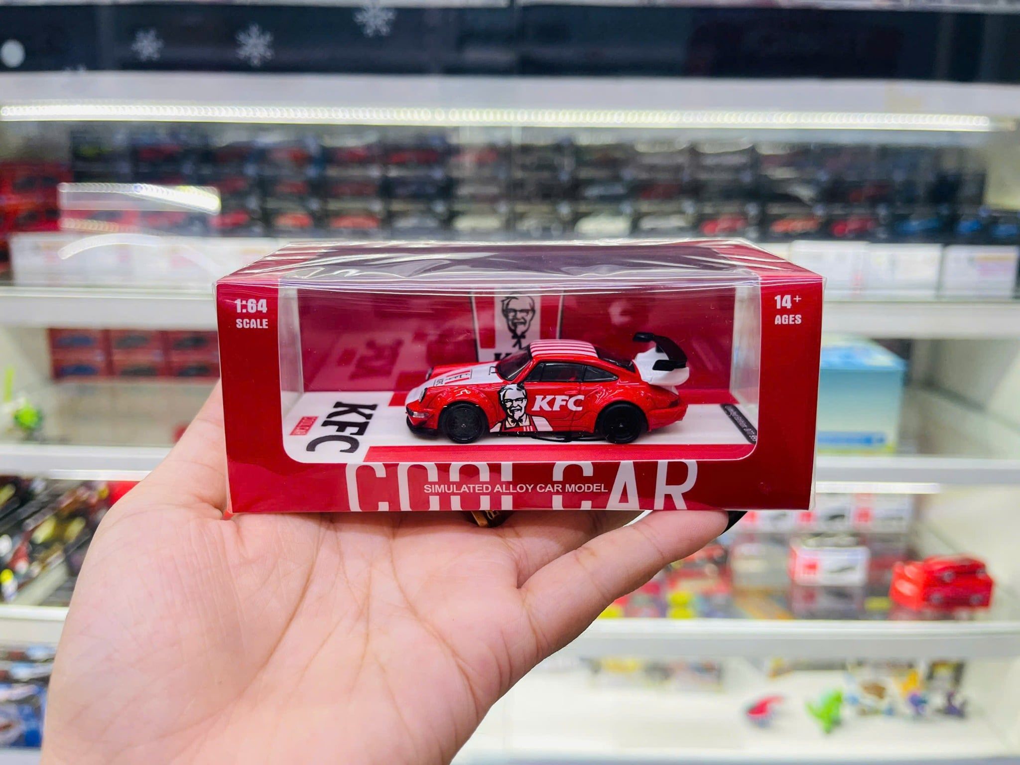  Mô hình xe Porsche 964 KFC Paint Scheme tỉ lệ 1:64 Cool Car CC640884 