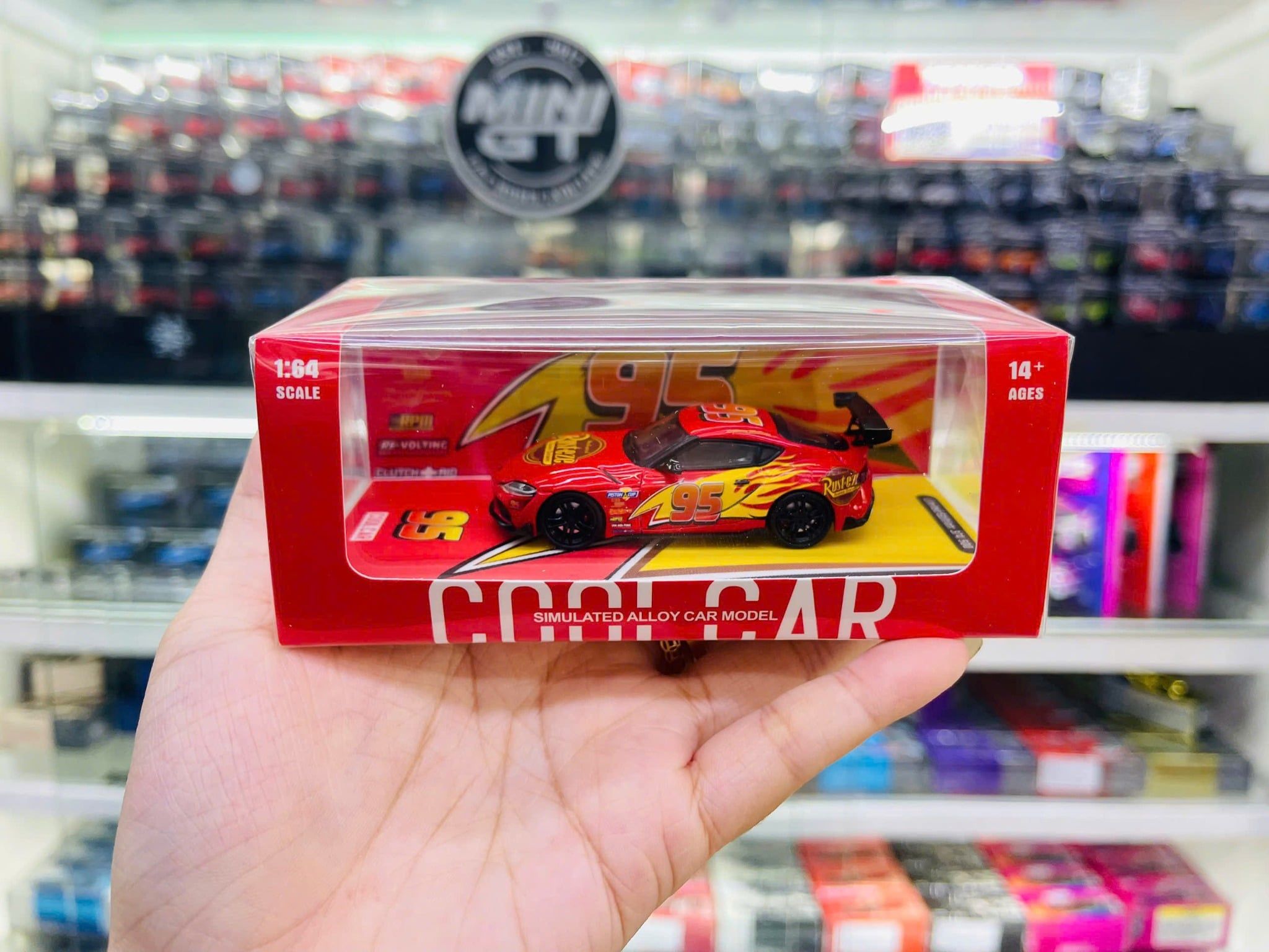  Mô hình xe ô tô Toyota Supra A90 custom Lightning McQueen limited 500pcs tỉ lệ 1:64 Cool car CC647416 