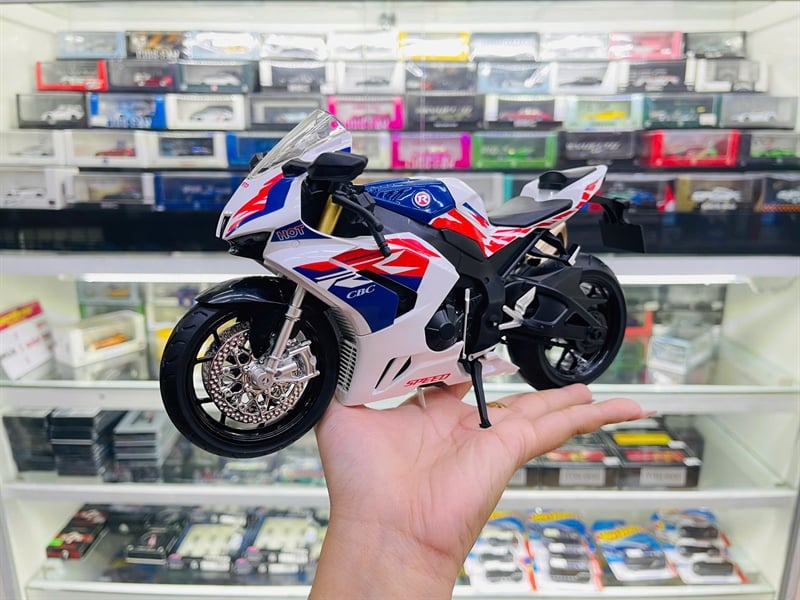  Mô hình xe mô tô Honda CBR 1000RR-R đi kèm ben nâng - có phuộc nhún trước và sau - có đèn và âm thanh tỉ lệ 1:9 Alloy model MT09013 