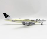  Mô hình máy bay Pakistan International Airlines PIA B747 có bánh xe - kích thước 30cm MB30054 