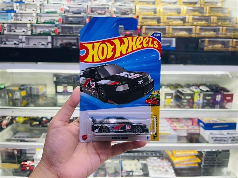  Mô hình xe Audi '90 Quattro Hotwheels kim loại có bản quyền chính hãng tỉ lệ 1:64 C4982-AD 
