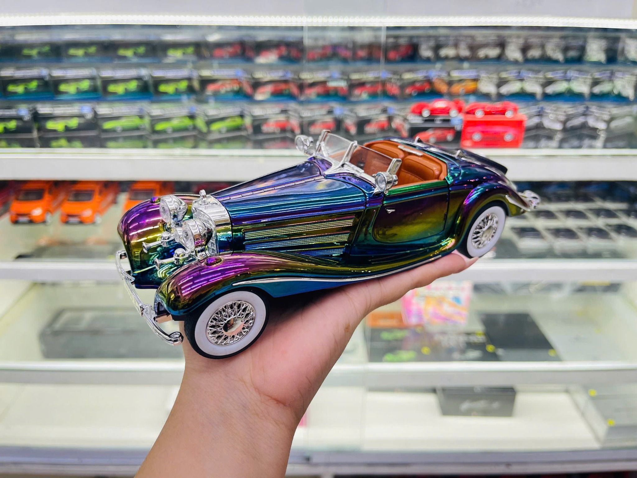  Mô hình xe Mercedes Benz 500K crom version full open tỉ lệ 1:24 Chezhi CZ241832 