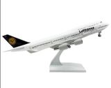  Mô hình máy bay Lufthansa B747 có bánh xe - kích thước 30cm MB30053 
