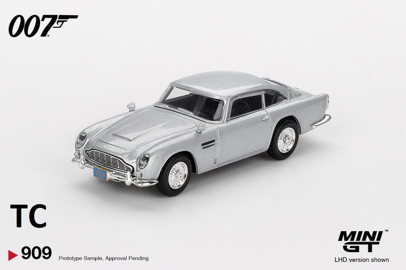  Mô hình xe Aston Martin DB5 “Casino Royale” Traditional Chinese Blister Packaging tỉ lệ 1:64 MinIGT MGT00909-007TC 