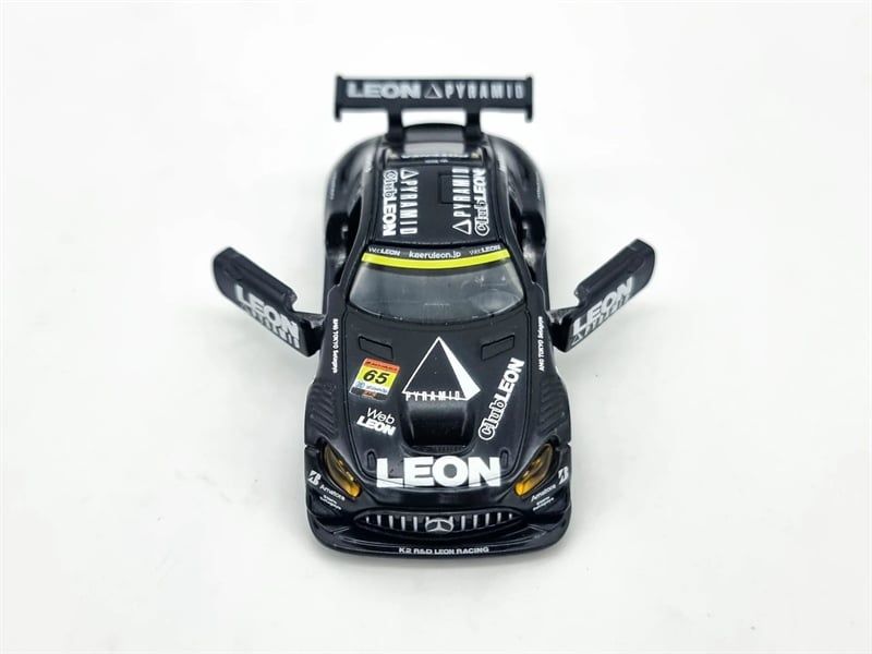  Mô hình xe Leon Pyramid AMG 25 tỉ lệ 1:64 Tomica Premium Racing 950882 