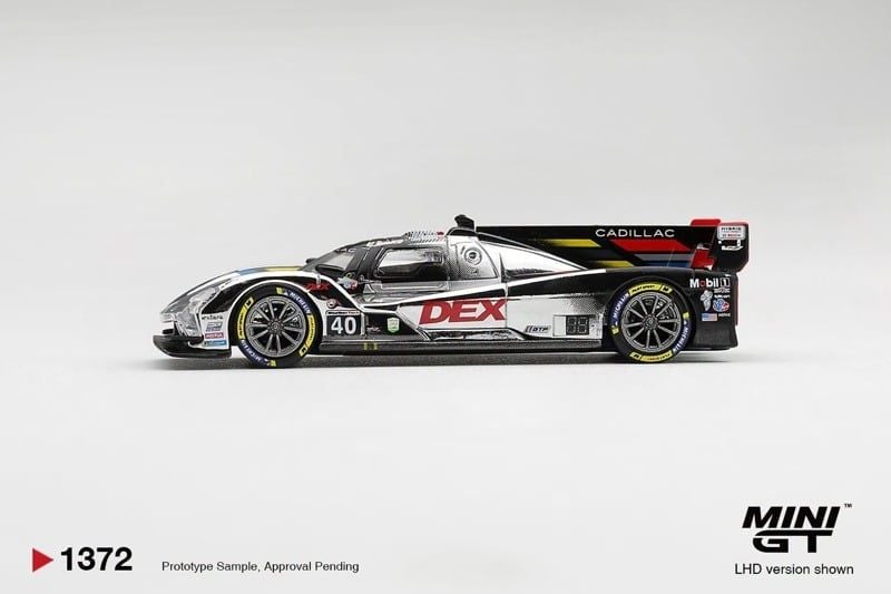  Mô hình xe Cadillac V-Series.R #40 Cadillac Wayne Taylor Racing 2025 IMSA Daytona 24 Hrs tỉ lệ 1:64 MiniGT bản Card MGT01372 