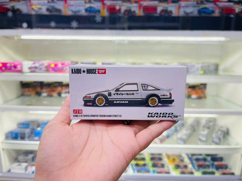  Mô hình xe Toyota AE86 Sprinter Trueno Kaido Street V2 tỉ lệ 1:64 Kaido House KHMG218 