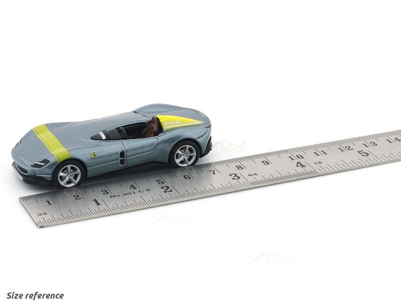  Mô hình xe Ferrari Sp1 Silver w/ Yellow - Speed Icon bản card tỉ lệ 1:64 Maisto 15702 