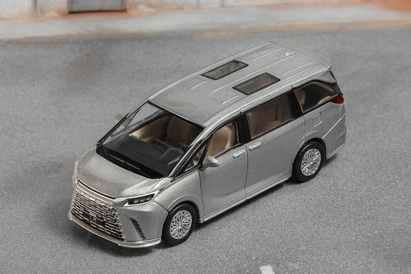 Mô hình xe Lexus LM 2nd Gen tỉ lệ 1:64 DCT LL-027-136 