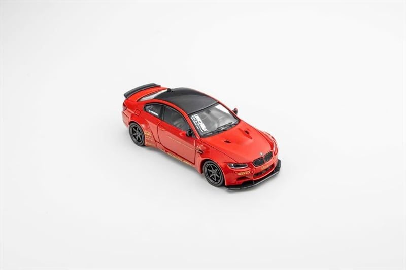  Mô hình xe BMW M3 E92 LB WORKS tỉ lệ 1:64 Fine Model OT64714 