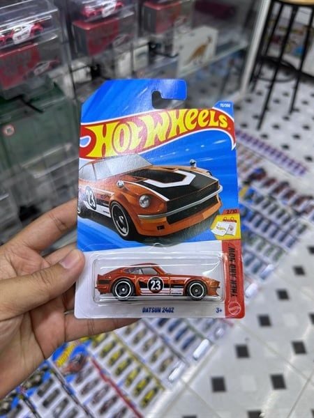  Mô hình xe Nissan Datsun 240Z Orange Hotwheels kim loại có bản quyền chính hãng tỉ lệ 1:64 C4982-NI 