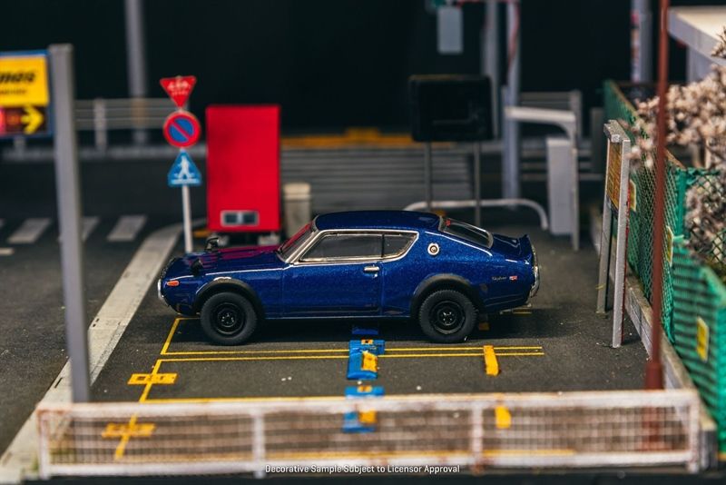  Mô hình xe Nissan Skyline 2000GT-R KPGC110 Blue Metallic tỉ lệ 1:64 Tarmac Works JC64-010-BL 
