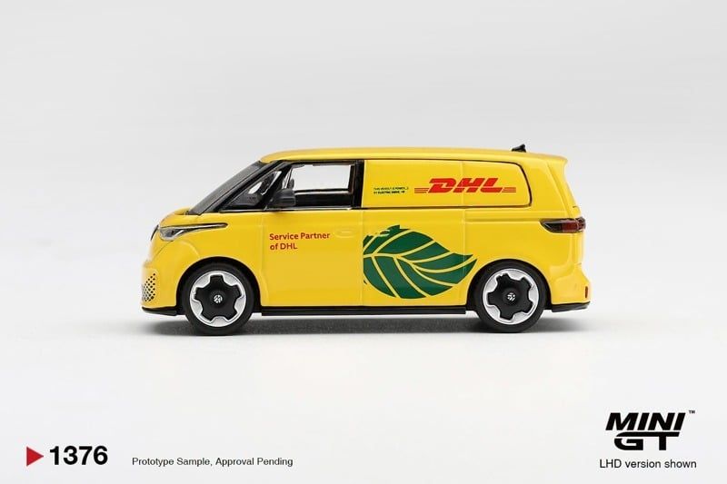  Mô hình xe Volkswagen ID. Buzz DHL Electric tỉ lệ 1:64 MiniGT bản Box MGT01376 