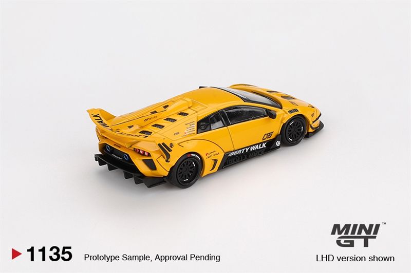 Mô hình xe Lamborghini LB-Silhouette WORKS MURCIELAGO GT Evo Yellow tỉ lệ 1:64 MiniGT MGT01135 