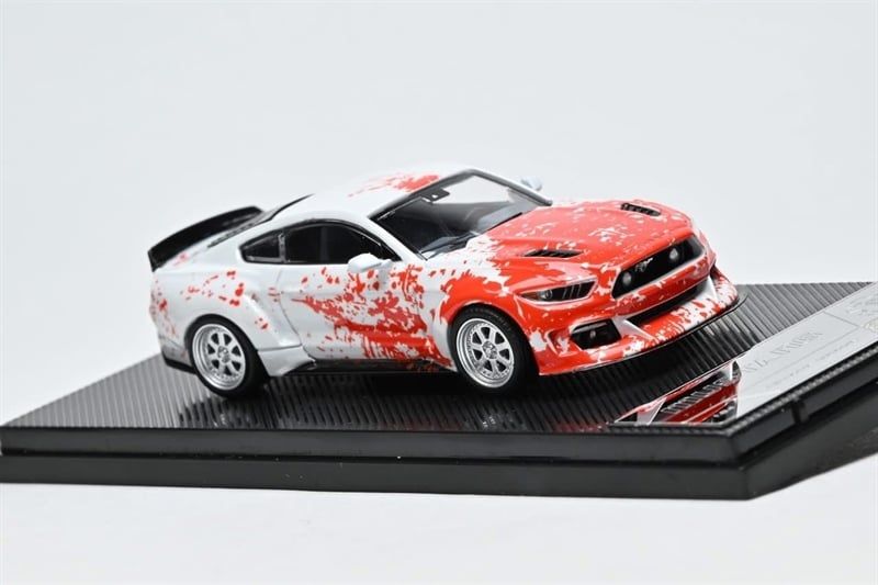  Mô hình xe Ford Mustang Clinched Wildbody tỉ lệ 1:64 Liberty64 OT64765 