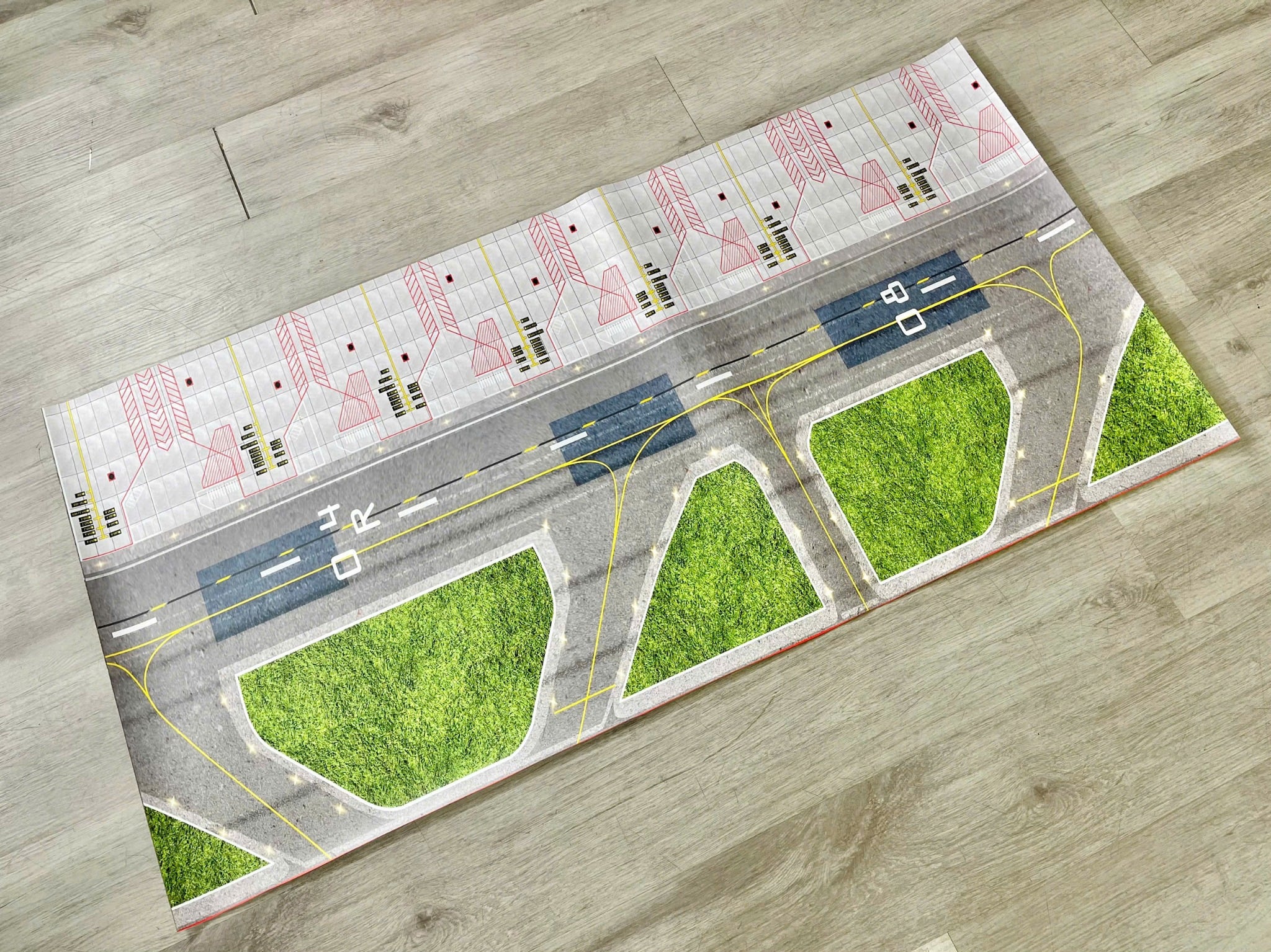  Phụ kiện trưng bày đường băng, bãi đáp chất liệu in pp cán mờ chống nước bụi bẩn kt 120x60cm cho máy bay mô hình nhiều tỉ lệ DR014 