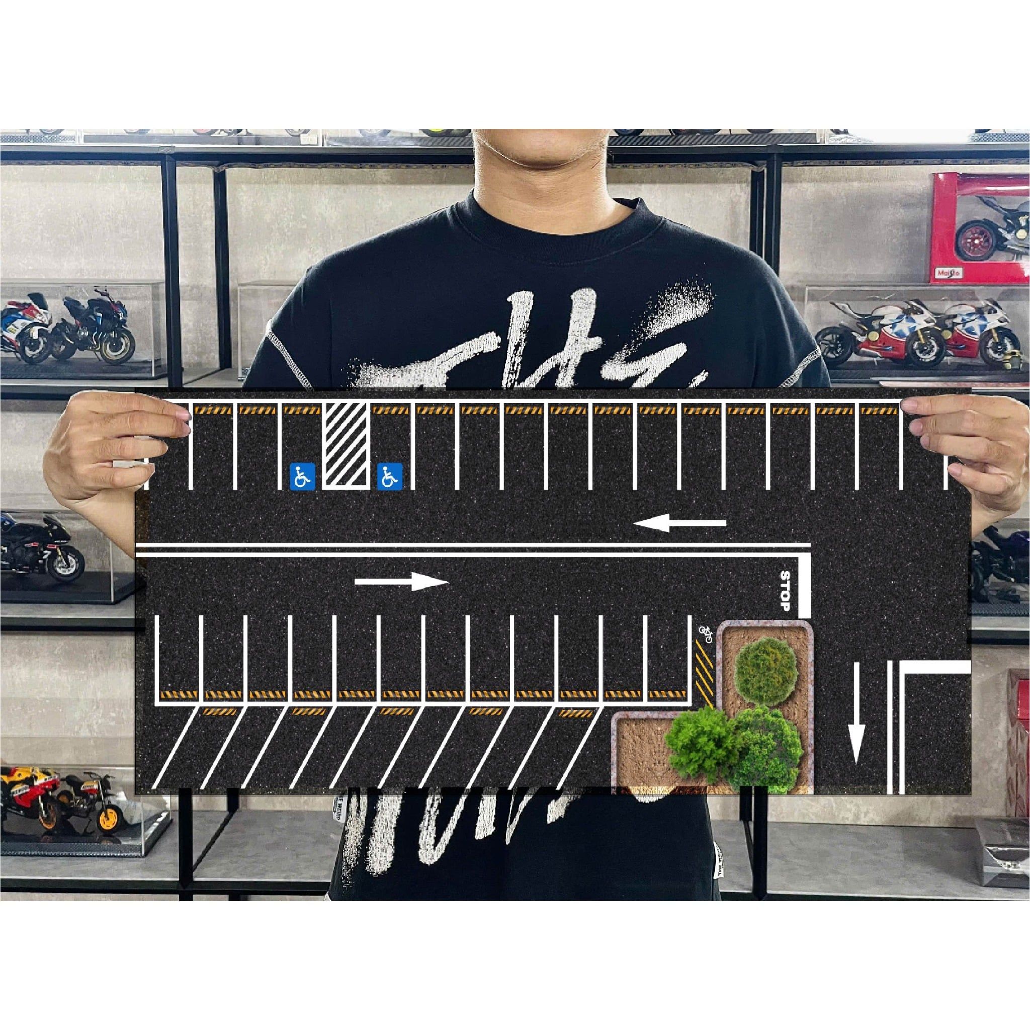  Diorama mô phỏng mặt đường - bãi đỗ xe - pit race in PP cán mờ chống nước bụi bẩn kích cỡ 90x40cm tỉ lệ 1:64 Autono1 DR602 