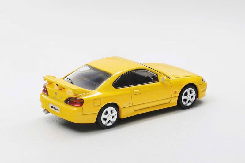  Mô hình xe Nissan S15 Yellow tỉ lệ 1:64 Shadow LL-051-239 